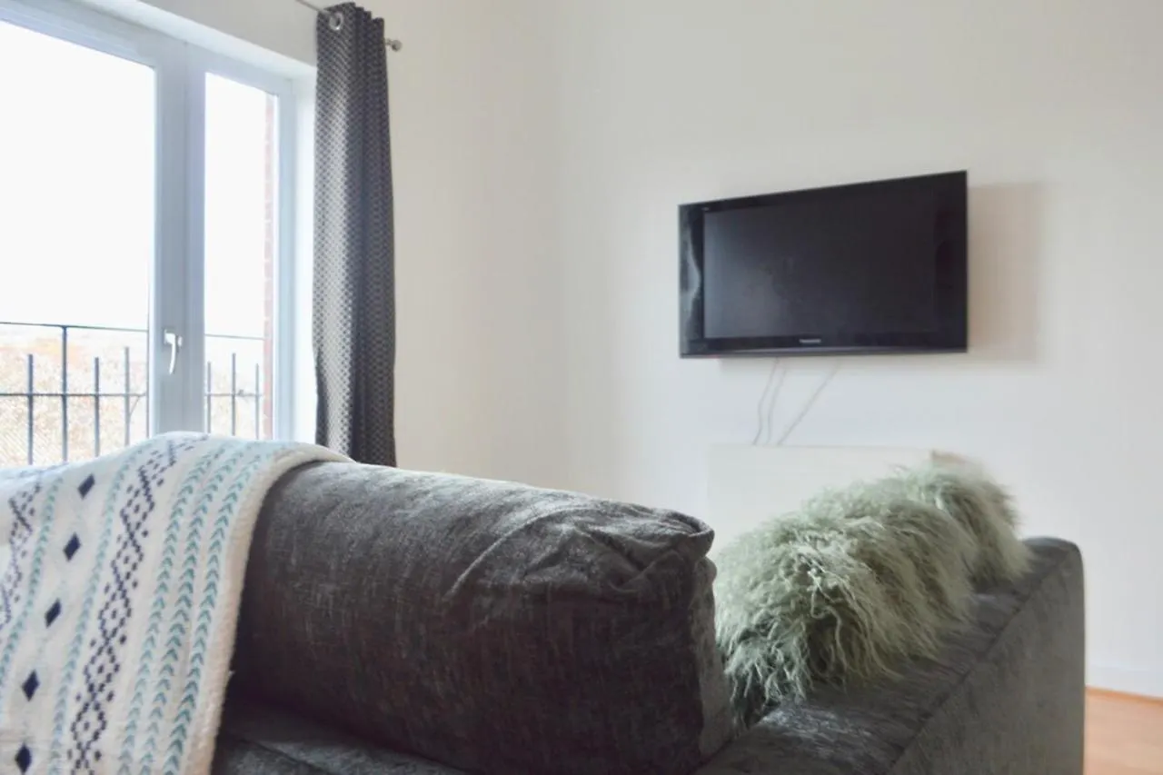 Modern & Light Flat In Vibrant Leith! Daire Edinburgh